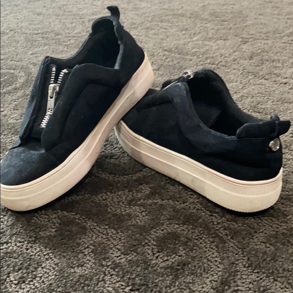 Steve Madden sneakers